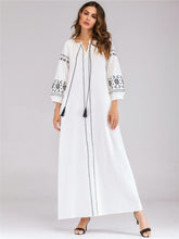 Chic White and Black Embroidered Caftan