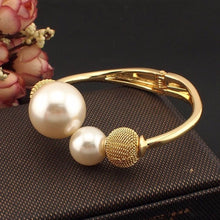 Pearl Bracelet Statement Jewelry